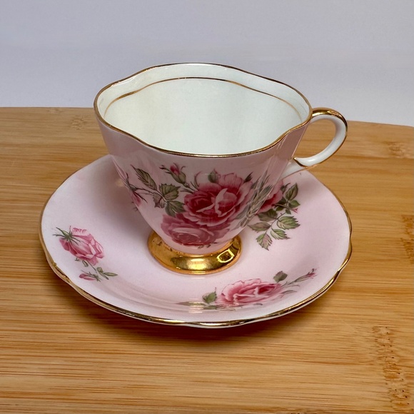 Windsor Bone China “Rosa Elegans” Pink Rose Teacup & Saucer • England 🌸 - Picture 2 of 6